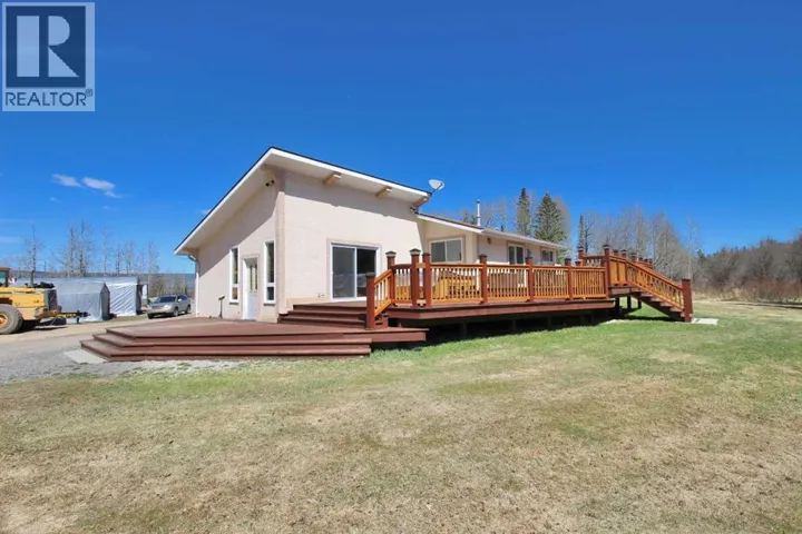 779 Makenny Street, Hinton, Alberta T7V1H3