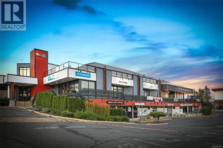 17 215 Port Augusta St, Comox, British Columbia V9M3M9