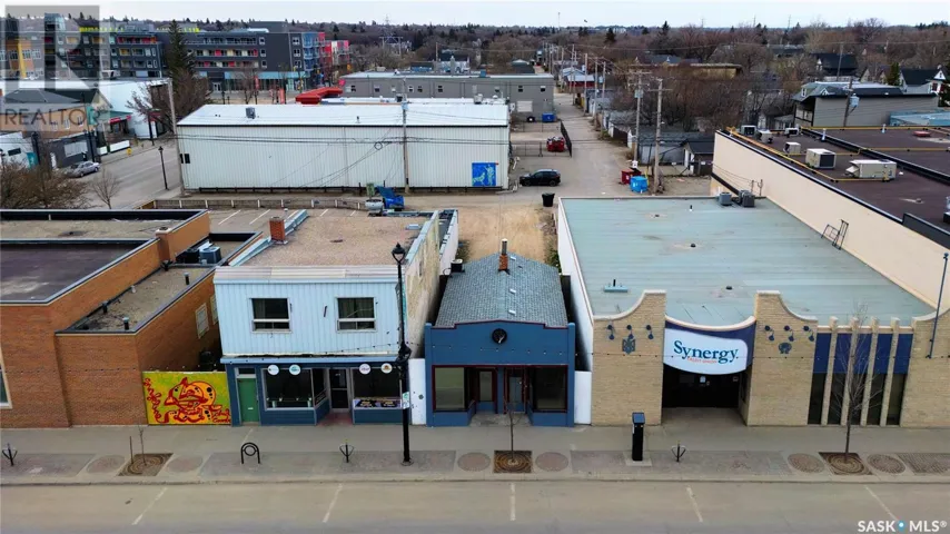 317 20th STREET W, Saskatoon, Saskatchewan S7M0X1
