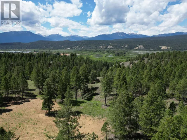 Lot 14 SADDLEWOOD Lane, Radium Hot Springs, British Columbia V0A1M0