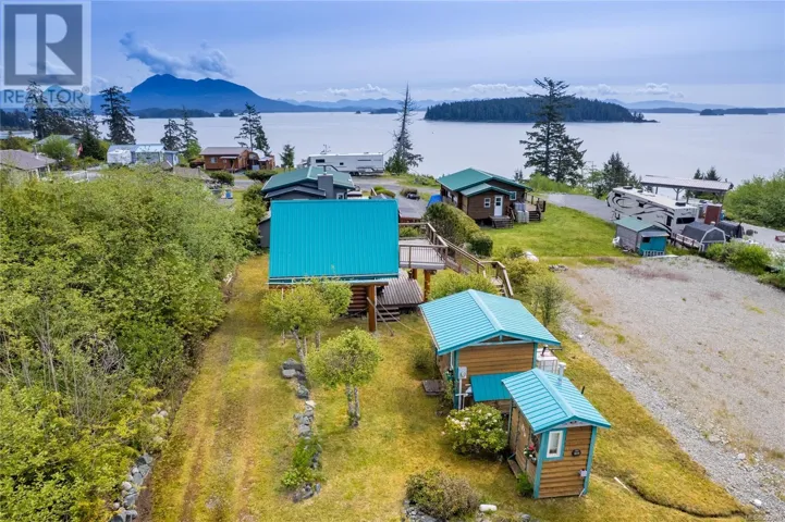 1082 Sixth Ave, Ucluelet, British Columbia V0R3A0