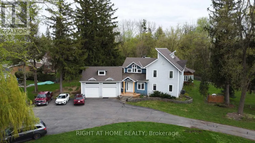 3208 RICHMOND ROAD, Ottawa, Ontario K2H5B6