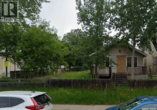 1234 Victoria AVENUE, Regina, Saskatchewan S4P0N9