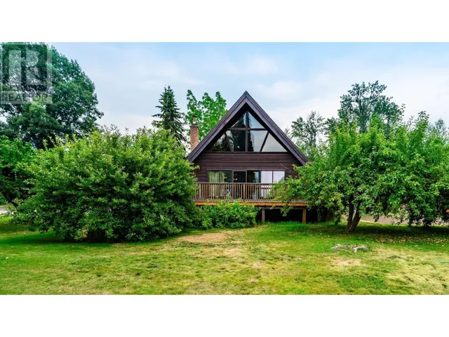 1416 Silver Sands Road, Sicamous, British Columbia V0E2V4