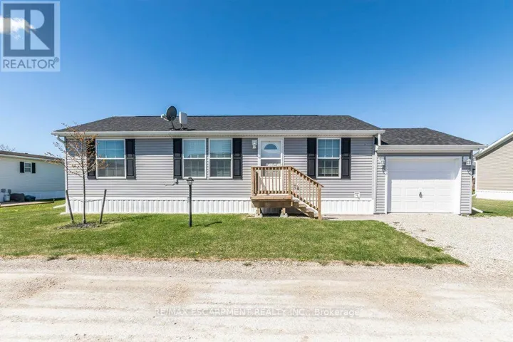 9 HICKORY HOLLOW, Haldimand (Nanticoke), Ontario N0A1L0