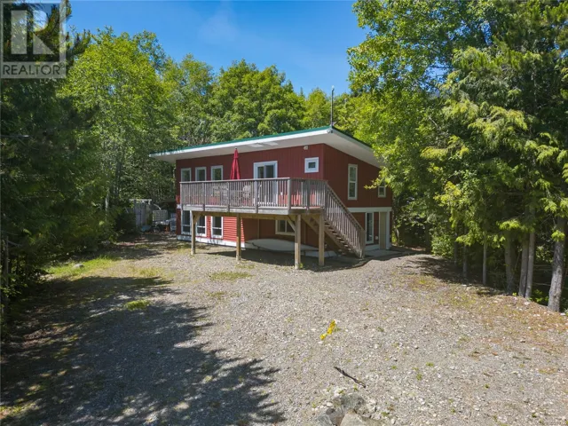 1145 Seventh Ave, Ucluelet, British Columbia V0R3A0