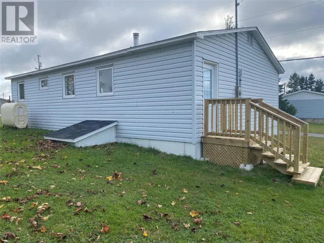 100 Brook Street, Stephenville Crossing, Newfoundland & Labrador A0N2C0
