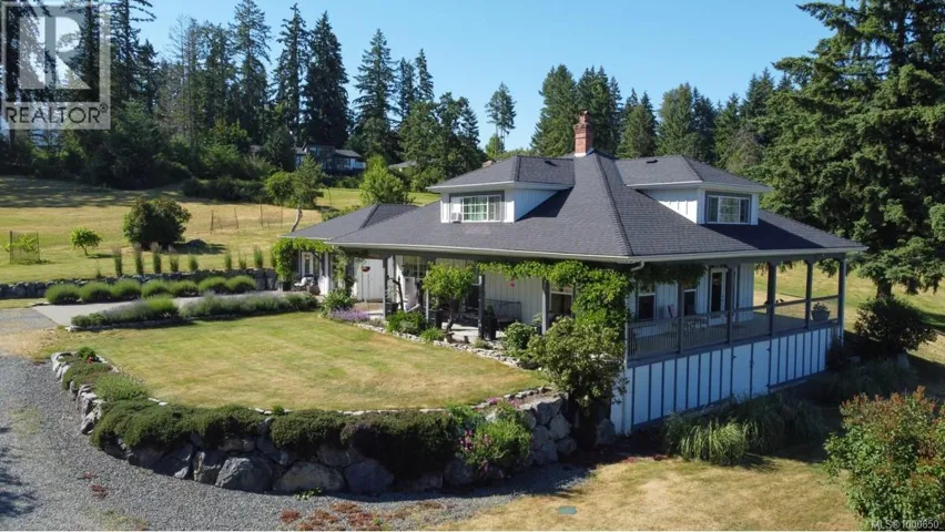 6742 Norcross Rd, Duncan, British Columbia V9L6C3