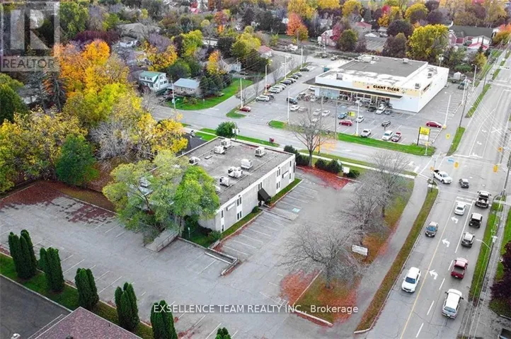 309 UNIT 205 PARK STREET N, Brockville, Ontario K6V6E5