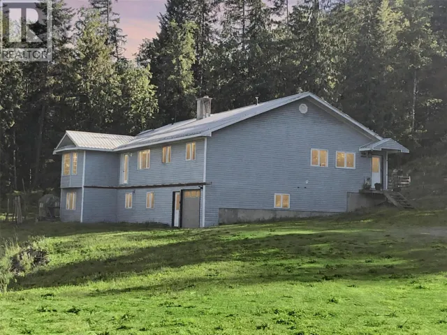1 - 1449 EVANS Road, Creston, British Columbia V0B1G7