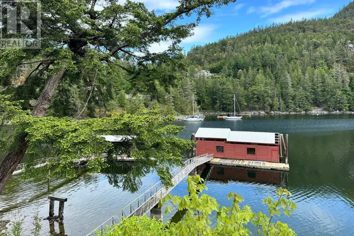 13119 NARROWS ROAD, Madeira Park, British Columbia V0N2H1