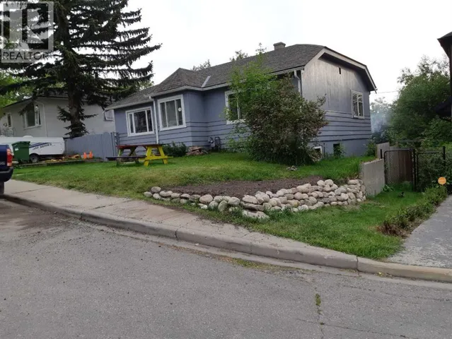 2507 15A Street SW, Calgary, Alberta T5M0H4