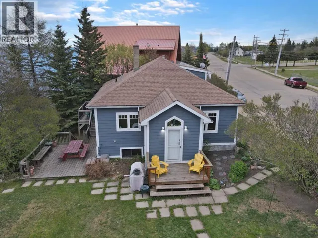 75 Peace River Avenue, Joussard, Alberta T0G1J0