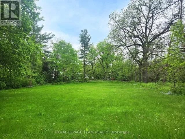 3787 CARP ROAD, Ottawa, Ontario K0A1L0