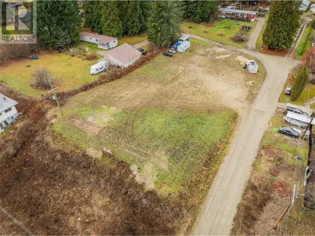 1411 Chalmers Road, Castlegar, British Columbia V1N4M7