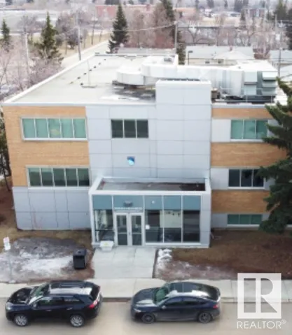 10305 PRINCESS ELIZABETH AV NW, Edmonton, Alberta T5G0Y5