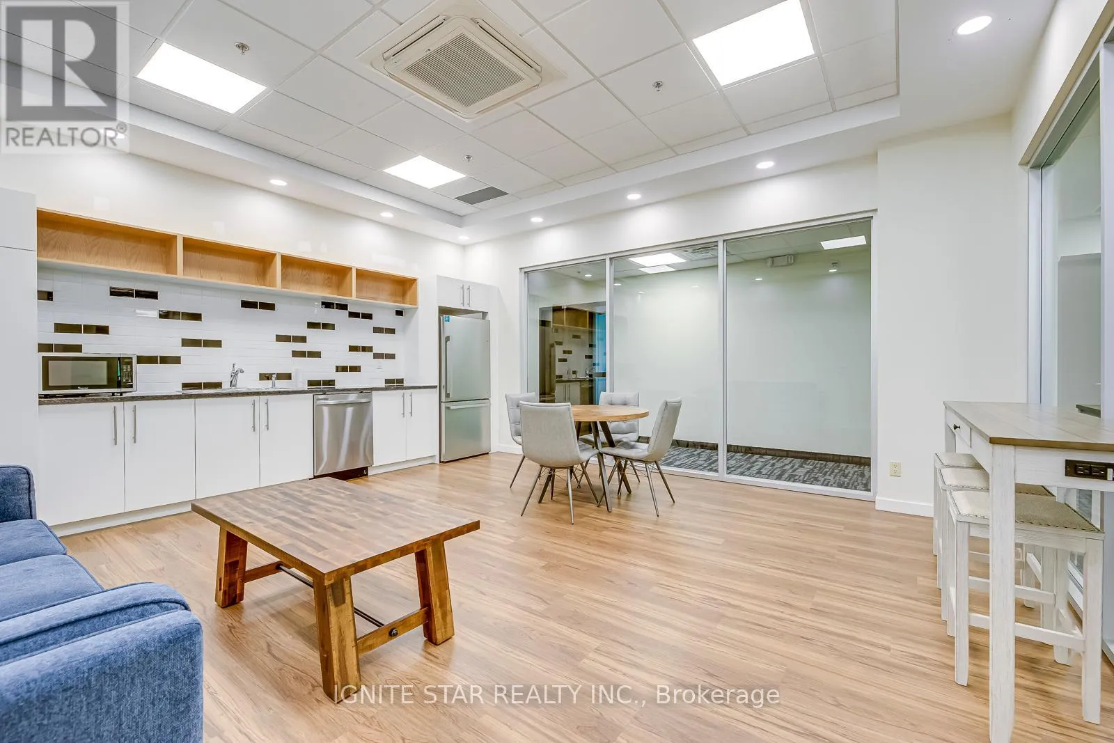 Commercial Sale For Sale