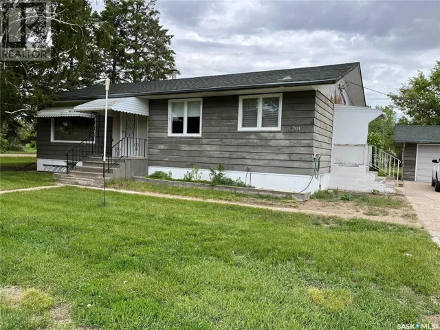 204 William STREET, Hazenmore, Saskatchewan S0H1C0