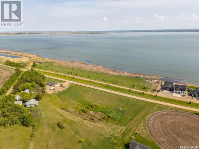 730 Lakeshore DRIVE, Meota, Saskatchewan S0M1X0