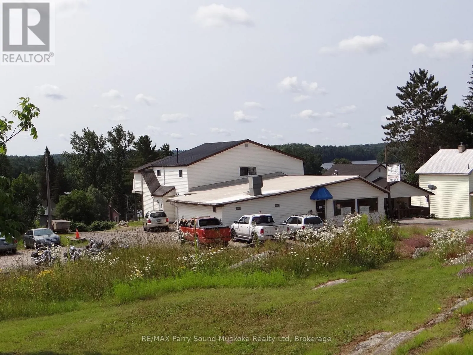 Commercial Sale For Sale