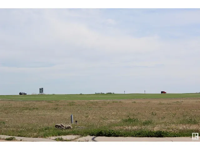 1 Whitetail BA, Mundare, Alberta T0B3H0