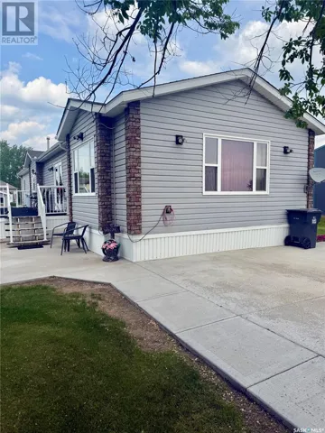 313 First STREET, North Portal, Saskatchewan S0C1W0