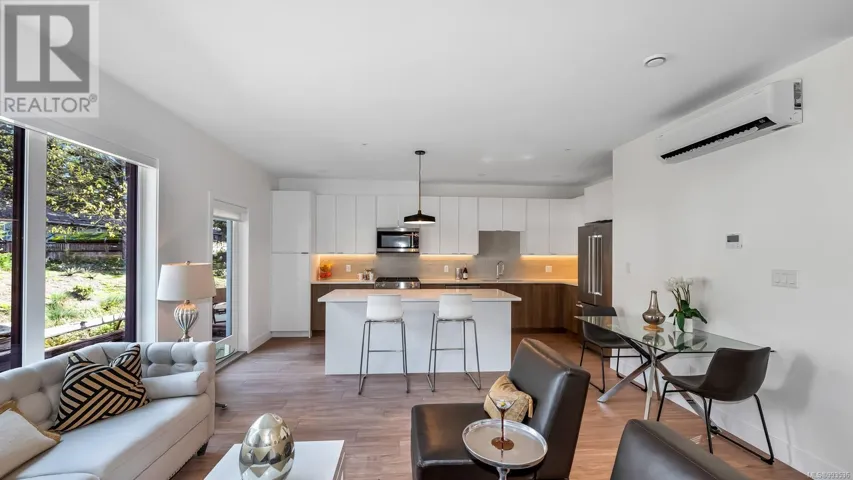 10 2330 Sooke Rd, Colwood, British Columbia V9B1X7