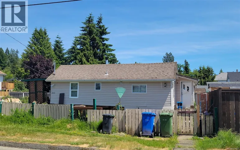 4915 Elizabeth St, Port Alberni, British Columbia V9Y6M4