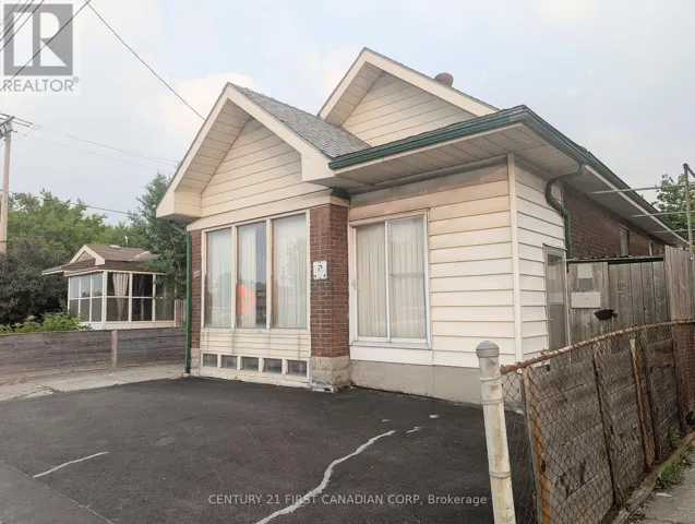 1169 OXFORD STREET E, London East (East G), Ontario N5Y3L7
