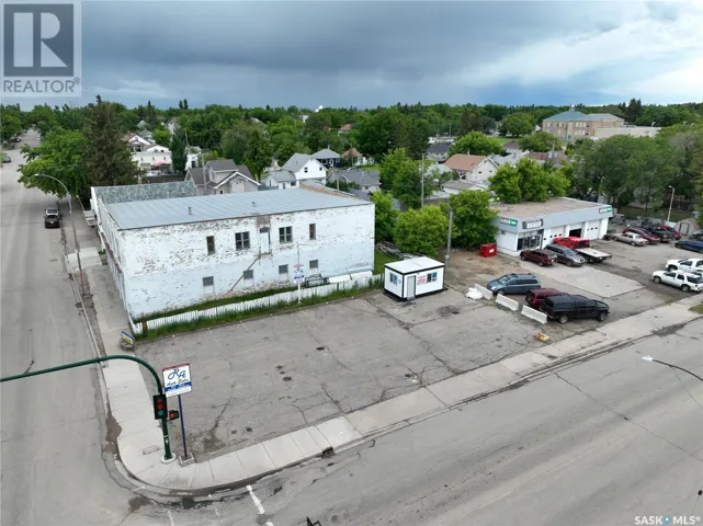401 Lillooet STREET W, Moose Jaw, Saskatchewan S6H4Y5