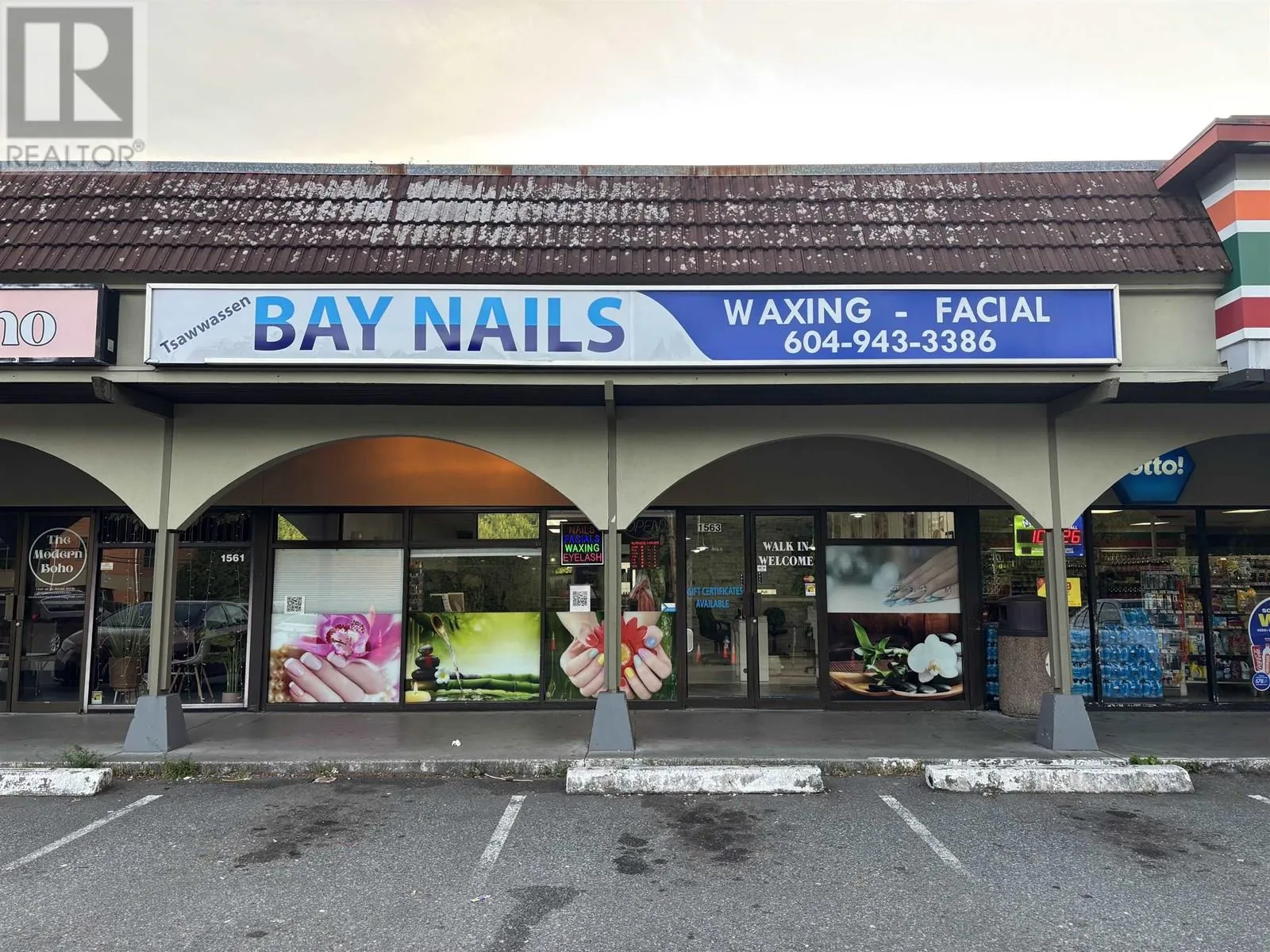 Commercial Sale For Sale