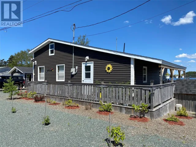 51 Road to the Isles Highway, Loon Bay, Newfoundland & Labrador A0G3C0
