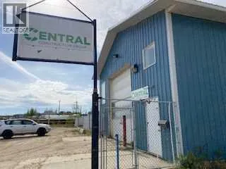 121 1 Avenue, Fox Creek, Alberta T0H3Z0