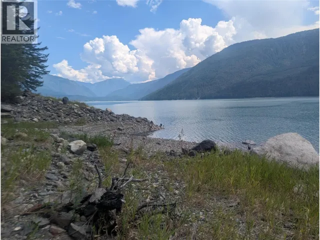 Lot 1 Whiskey Pointe, Revelstoke, British Columbia V0G1R0