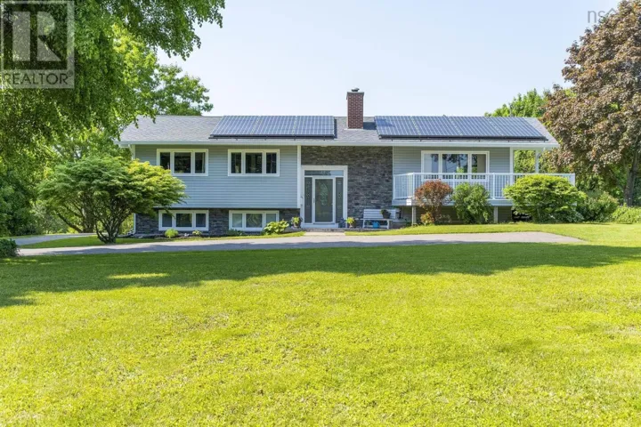 9521 Commercial Street, New Minas, Nova Scotia B4N3G3