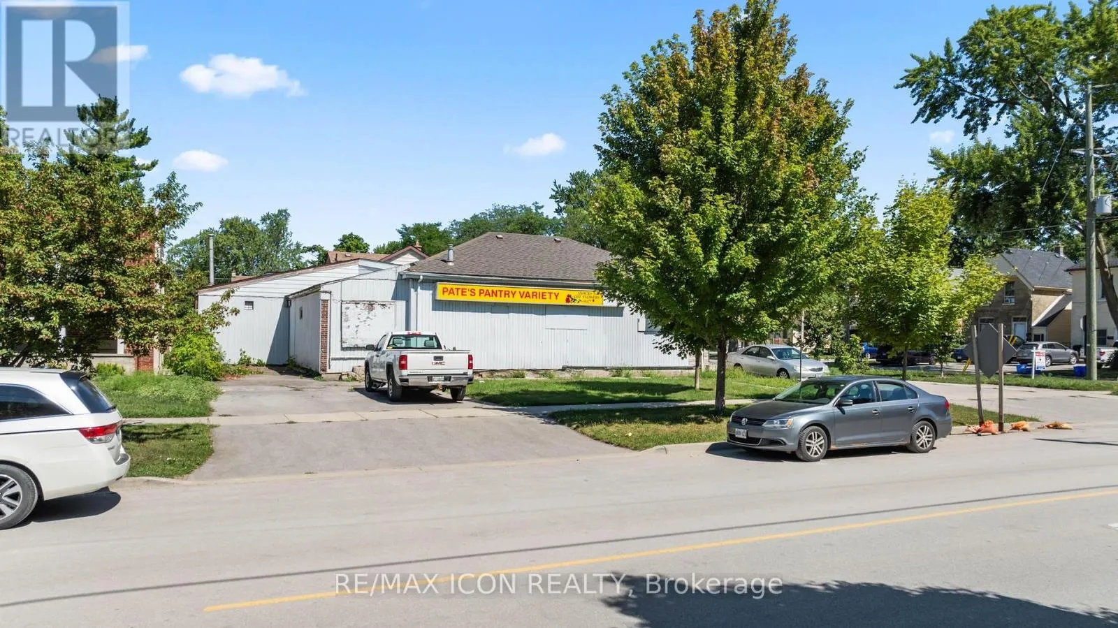 Commercial Sale For Sale