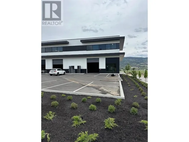 2045 Matrix Crescent Unit# 140, Kelowna, British Columbia V1V2A4