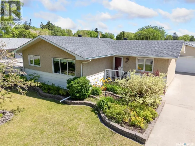 30 Rupert DRIVE, Saskatoon, Saskatchewan S7K1B2