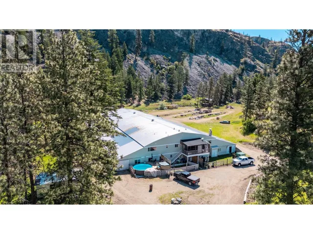 3803 MCLEAN CREEK Road, Okanagan Falls, British Columbia V0H1R1