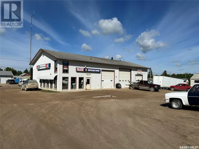 102 4th AVENUE N, Big River, Saskatchewan S0J0E0