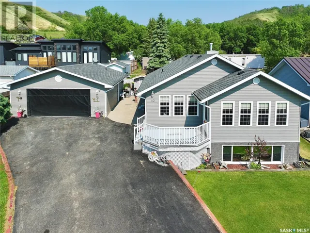40 Jackson STREET, Katepwa Beach, Saskatchewan S0G1S0