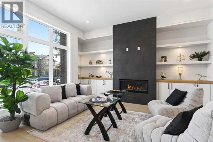 2417 26 Street SW, Calgary, Alberta T3E2A6