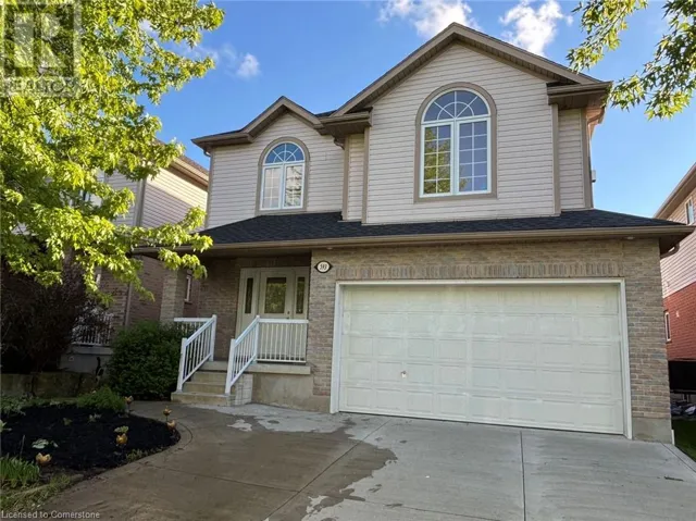 593 WOOLGRASS Avenue, Waterloo, Ontario N2V2Y1