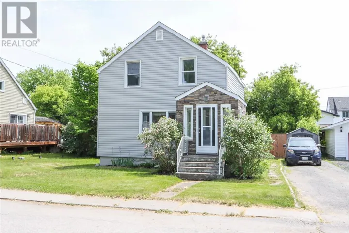 241 Seventh Avenue, Lively, Ontario P3Y1M5