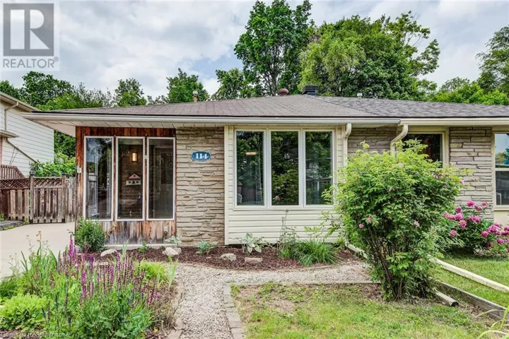 114 MARKWOOD Drive, Kitchener, Ontario N2M2H6