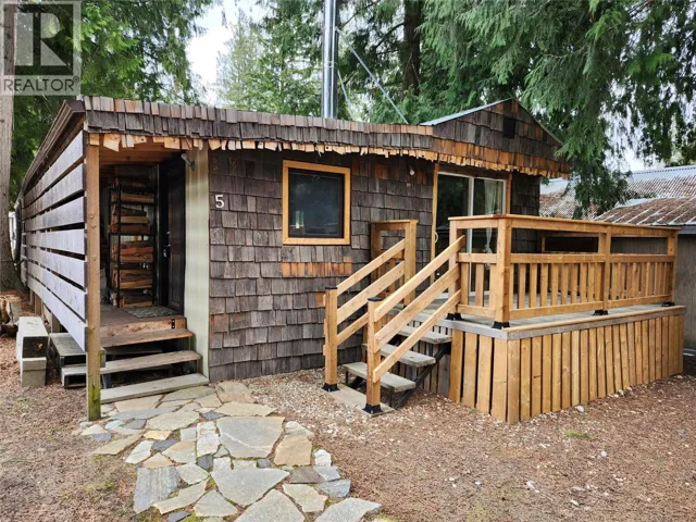 1079 Lundell Road Unit# 5, Revelstoke, British Columbia V0E2S0