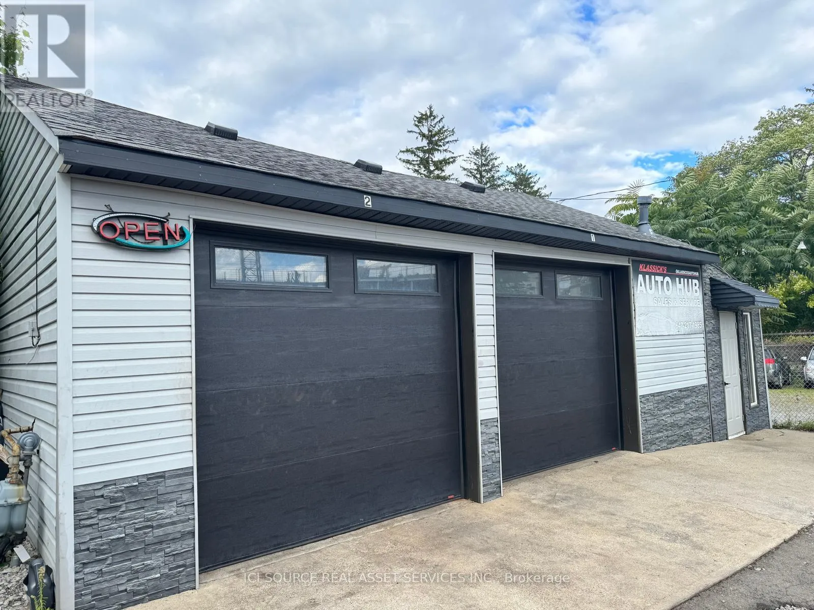 Commercial Sale For Sale