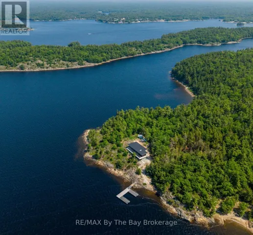 11324 ISLAND 1810/BONE ISLAND, Georgian Bay (Gibson), Ontario L0K1S0