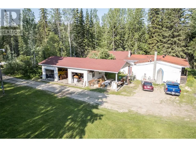 1691 Oberg Johnson Road, Golden, British Columbia V0A1H1