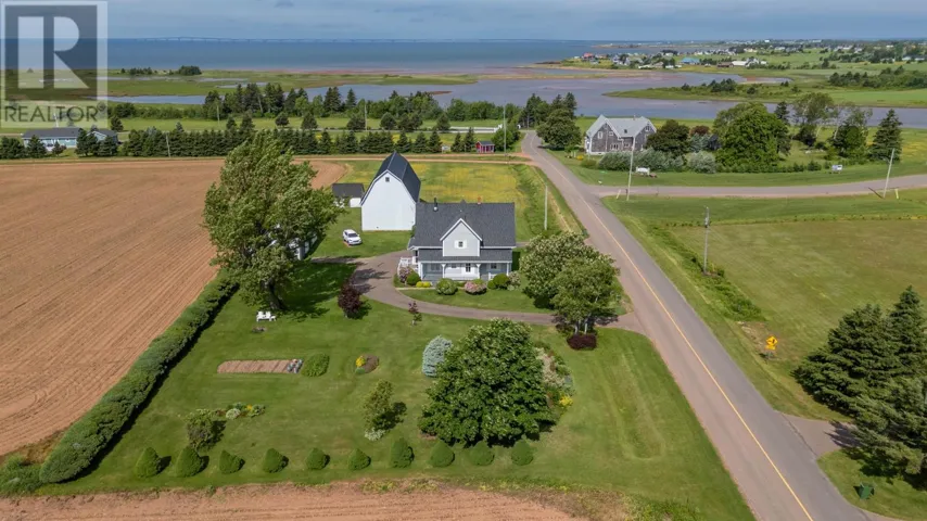 171 BELLS POINT Road, Cape Traverse, Prince Edward Island C0B1X0